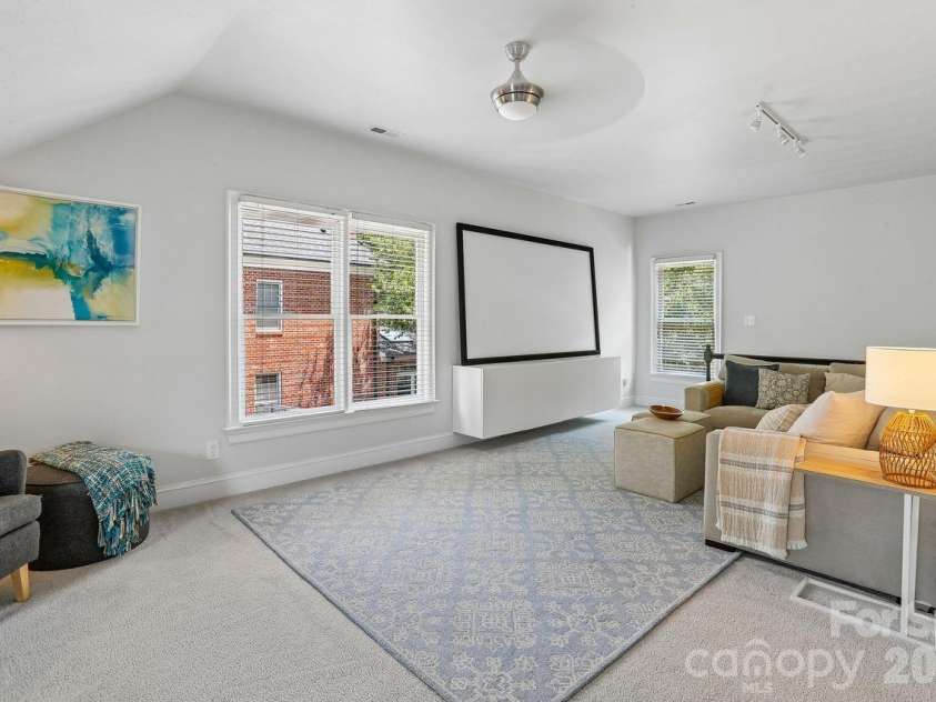 8507 Brownes Pond Lane, Charlotte, NC 28277.  MLS# CAR4400548, YatesRealty ID 37900. 