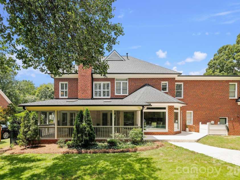 8507 Brownes Pond Lane, Charlotte, NC 28277.  MLS# CAR4400548, YatesRealty ID 37900. 