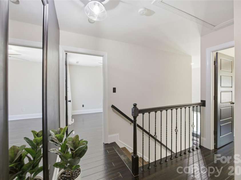 393 Ponderosa Circle, Mooresville, NC 28117.  MLS# CAR4403605, YatesRealty ID 37901. 