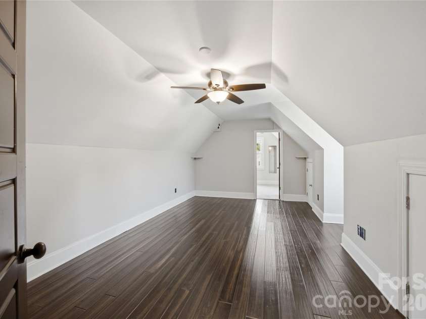 393 Ponderosa Circle, Mooresville, NC 28117.  MLS# CAR4403605, YatesRealty ID 37901. 