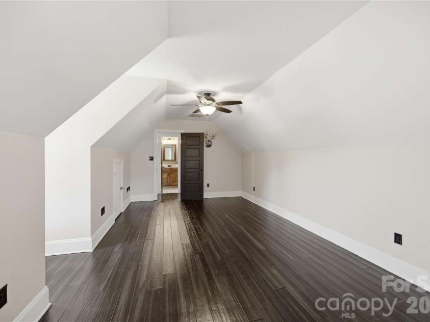 393 Ponderosa Circle, Mooresville, NC 28117.  MLS# CAR4403605, YatesRealty ID 37901. 