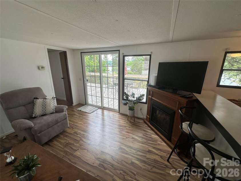535 Lake Shore Drive, New London, NC 28127.  MLS# CAR4403928, YatesRealty ID 37902. 