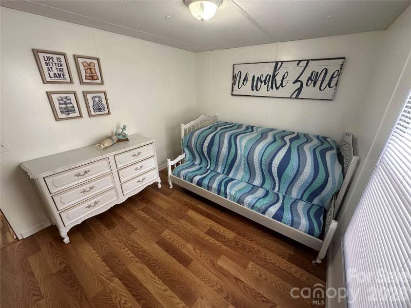 535 Lake Shore Drive, New London, NC 28127.  MLS# CAR4403928, YatesRealty ID 37902. 