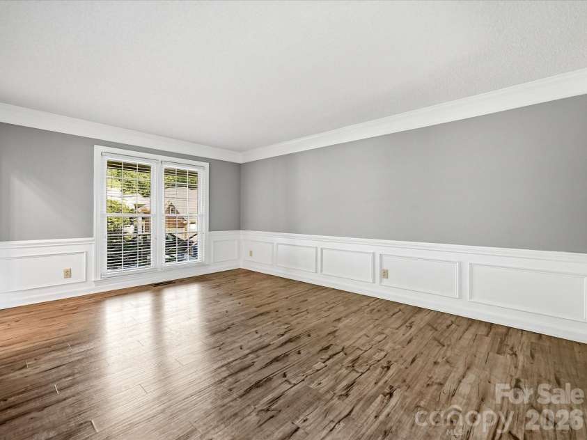 12903 Fallcross Court, Huntersville, NC 28078.  MLS# CAR4396287, YatesRealty ID 37903. 
