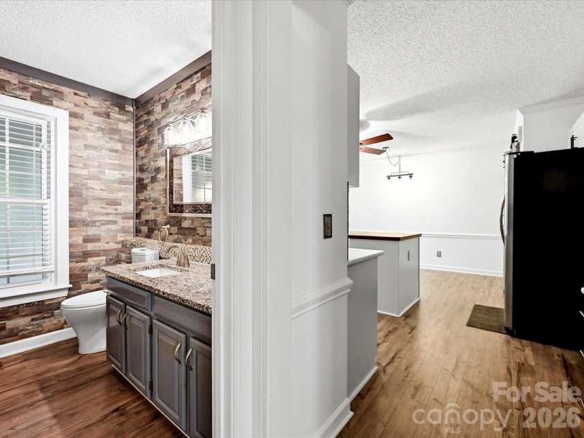 12903 Fallcross Court, Huntersville, NC 28078.  MLS# CAR4396287, YatesRealty ID 37903. 