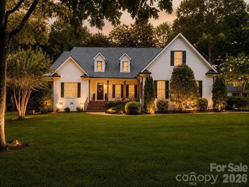 611 Pacer Lane, Marvin, NC 28173.  MLS# CAR4401929, YatesRealty ID 37904. 