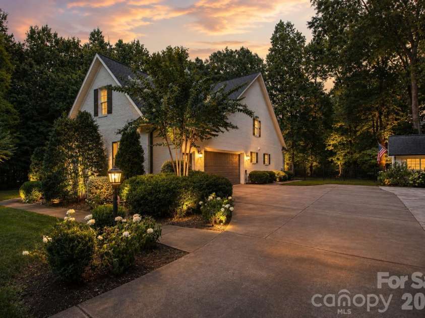 611 Pacer Lane, Marvin, NC 28173.  MLS# CAR4401929, YatesRealty ID 37904. 