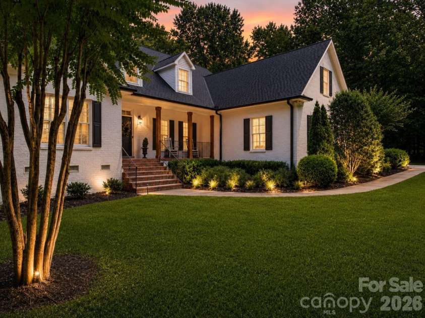 611 Pacer Lane, Marvin, NC 28173.  MLS# CAR4401929, YatesRealty ID 37904. 