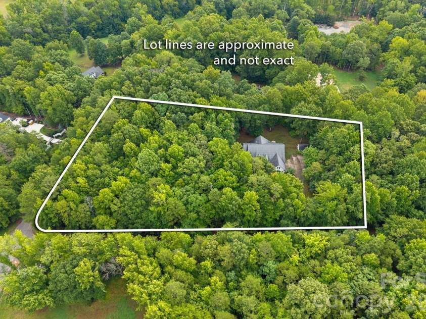 611 Pacer Lane, Marvin, NC 28173.  MLS# CAR4401929, YatesRealty ID 37904. 