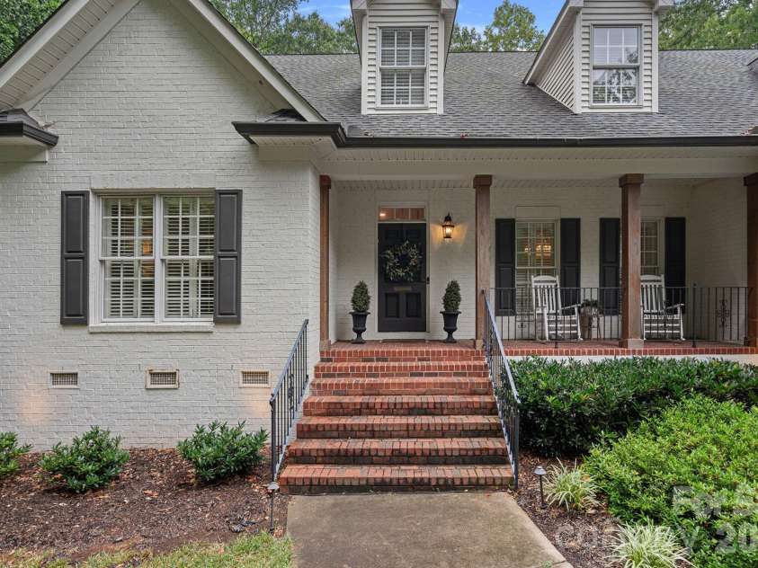 611 Pacer Lane, Marvin, NC 28173.  MLS# CAR4401929, YatesRealty ID 37904. 