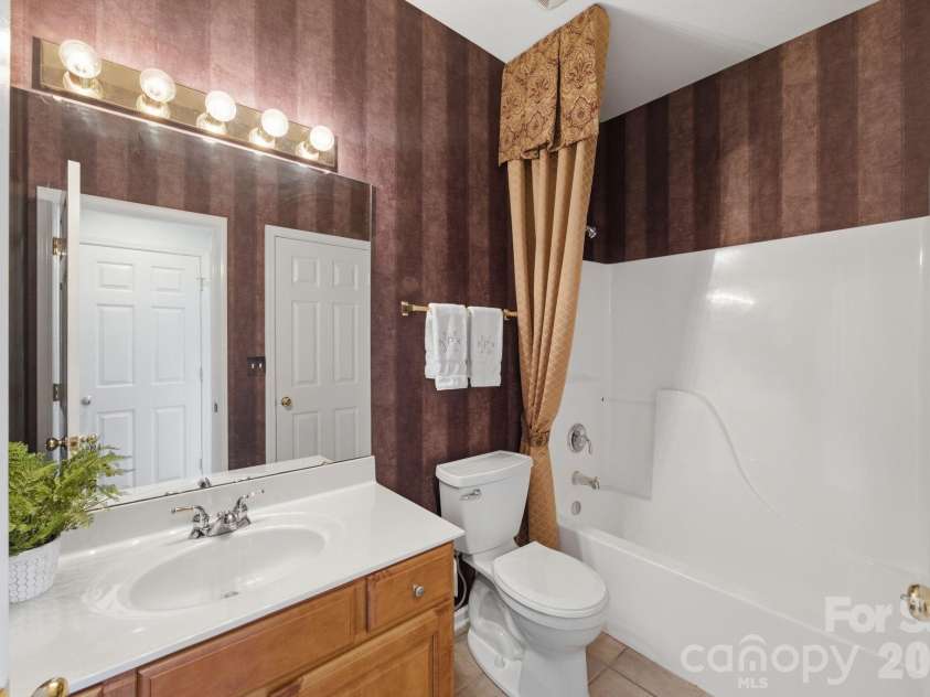 15936 Northstone Drive, Huntersville, NC 28078.  MLS# CAR4391783, YatesRealty ID 37906. 
