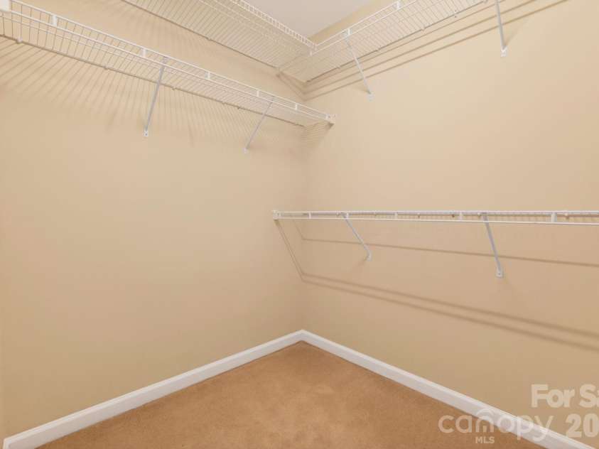 15936 Northstone Drive, Huntersville, NC 28078.  MLS# CAR4391783, YatesRealty ID 37906. 