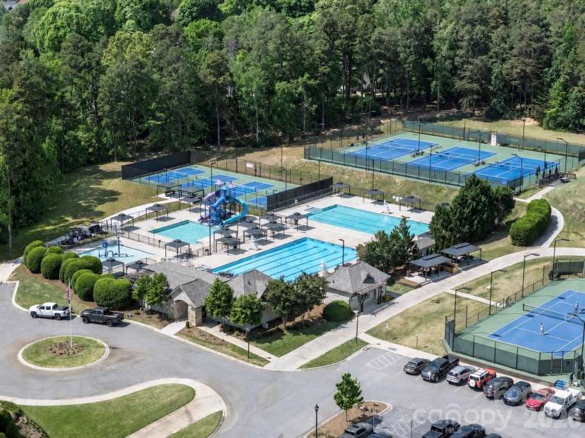 15936 Northstone Drive, Huntersville, NC 28078.  MLS# CAR4391783, YatesRealty ID 37906. 
