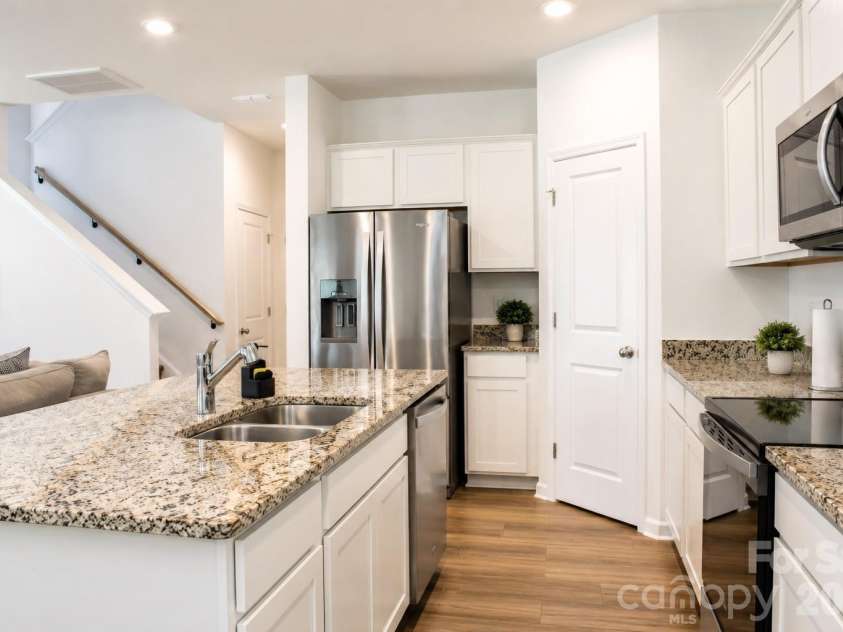 502 Amhurst Street, Concord, NC 28025.  MLS# CAR4402070, YatesRealty ID 37907. 
