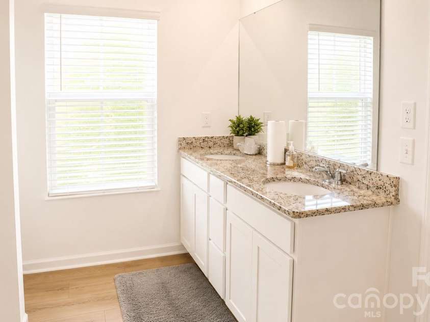 502 Amhurst Street, Concord, NC 28025.  MLS# CAR4402070, YatesRealty ID 37907. 