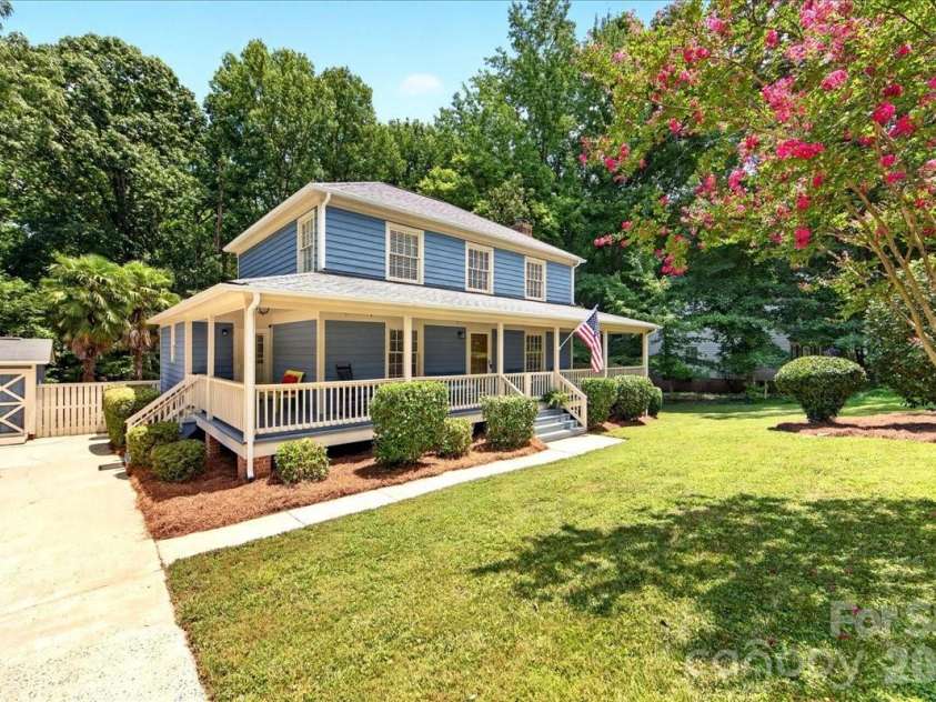 6601 Woodshed Circle, Charlotte, NC 28270.  MLS# CAR4405075, YatesRealty ID 37908. 