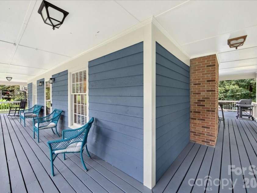 6601 Woodshed Circle, Charlotte, NC 28270.  MLS# CAR4405075, YatesRealty ID 37908. 