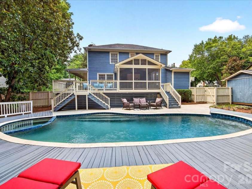 6601 Woodshed Circle, Charlotte, NC 28270.  MLS# CAR4405075, YatesRealty ID 37908. 