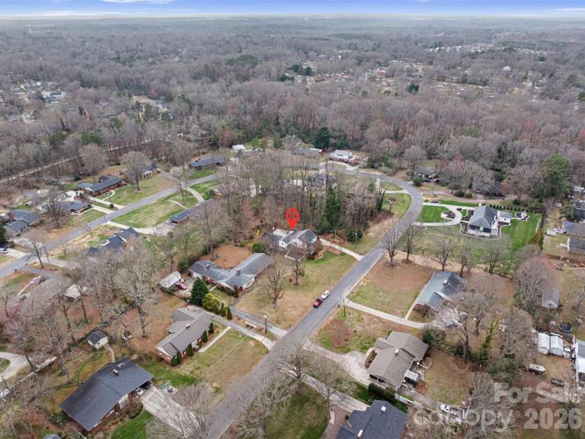1615 Eastwood Drive, Kannapolis, NC 28081.  MLS# CAR4347467, YatesRealty ID 3791. 