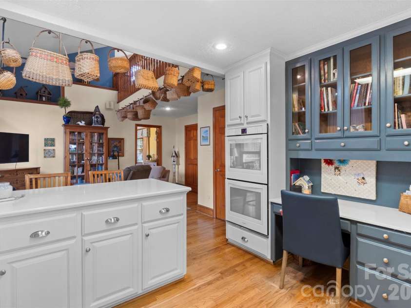 1615 Eastwood Drive, Kannapolis, NC 28081.  MLS# CAR4347467, YatesRealty ID 3791. Kitchen overlooking den 