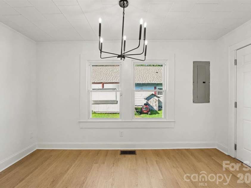 115 Autumn Leaf Road, Troutman, NC 28166.  MLS# CAR4404853, YatesRealty ID 37913. 