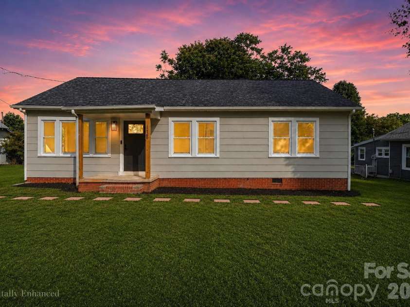 115 Autumn Leaf Road, Troutman, NC 28166.  MLS# CAR4404853, YatesRealty ID 37913. 