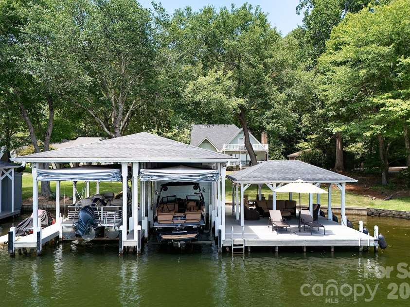 136 Lakeland Circle, Mount Gilead, NC 27306.  MLS# CAR4402425, YatesRealty ID 37914. 