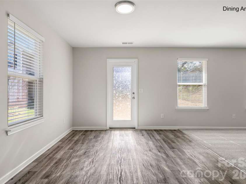 463 Barr Street, Lancaster, SC 29720.  MLS# CAR4354951, YatesRealty ID 3792. 