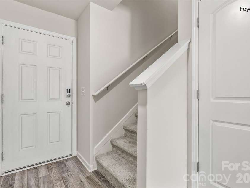 463 Barr Street, Lancaster, SC 29720.  MLS# CAR4354951, YatesRealty ID 3792. 