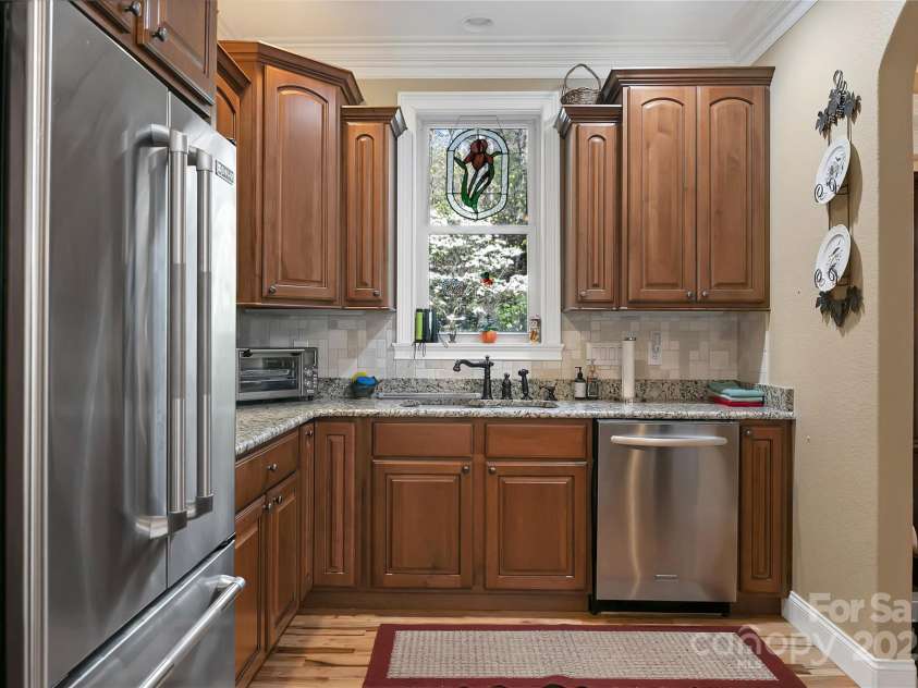 986 Salola Lane, Brevard, NC 28712.  MLS# CAR4141293, YatesRealty ID 3792. 