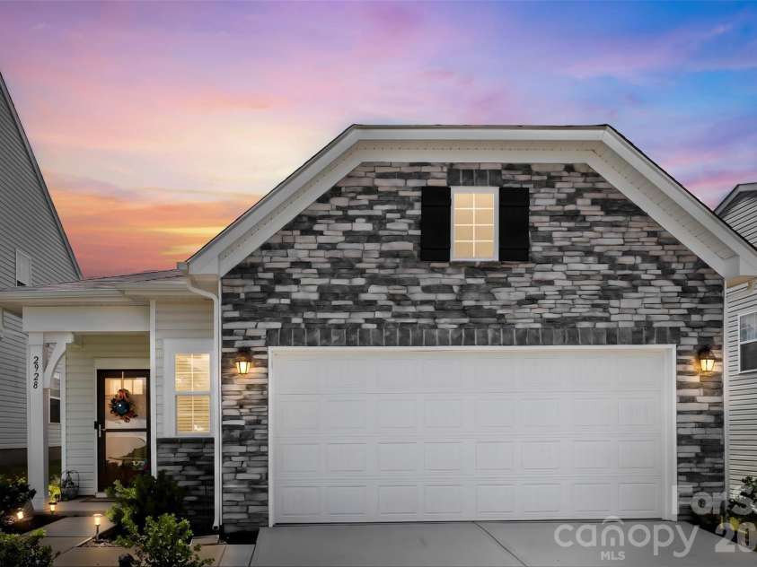 2928 Legacy Ridge Lane, Catawba, NC 28609.  MLS# CAR4391461, YatesRealty ID 37920. 