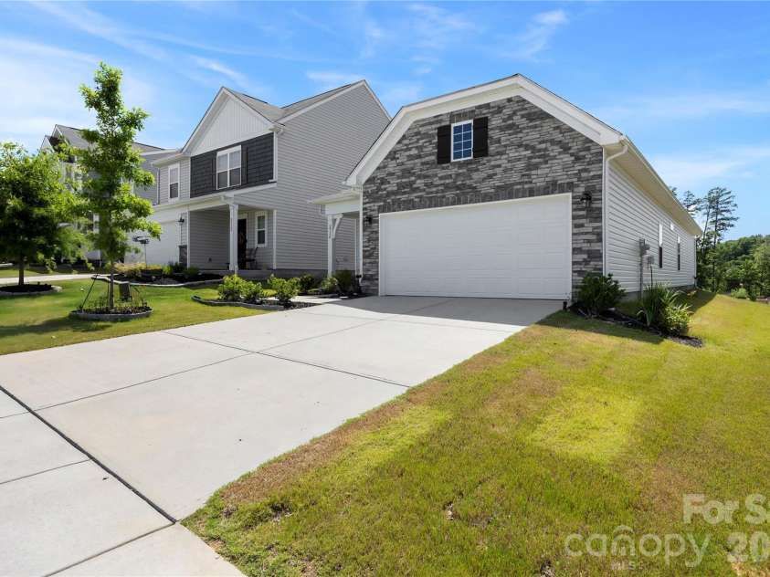 2928 Legacy Ridge Lane, Catawba, NC 28609.  MLS# CAR4391461, YatesRealty ID 37920. 