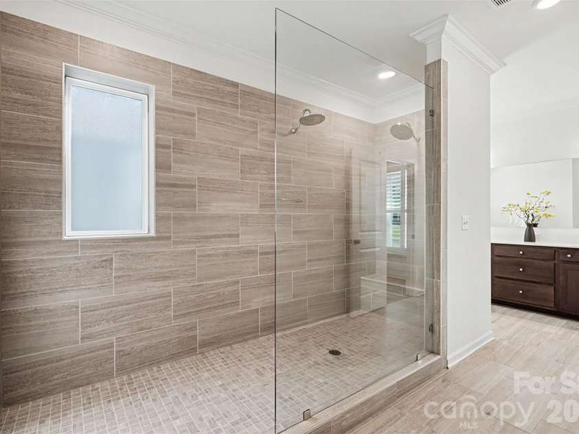 14908 Baldridge Drive, Huntersville, NC 28078.  MLS# CAR4394511, YatesRealty ID 37921. 