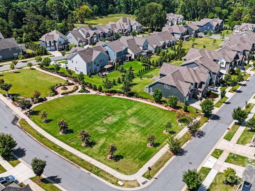 14908 Baldridge Drive, Huntersville, NC 28078.  MLS# CAR4394511, YatesRealty ID 37921. 