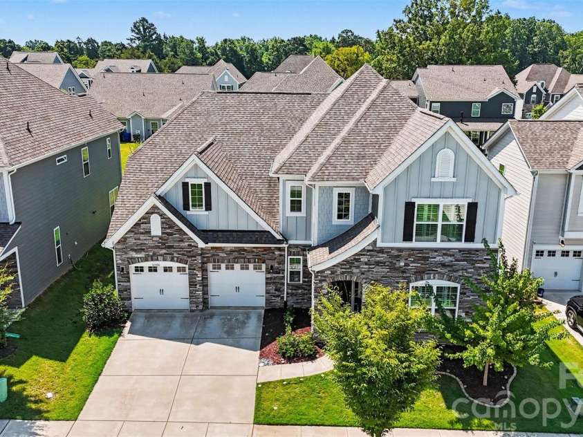 14908 Baldridge Drive, Huntersville, NC 28078.  MLS# CAR4394511, YatesRealty ID 37921. 