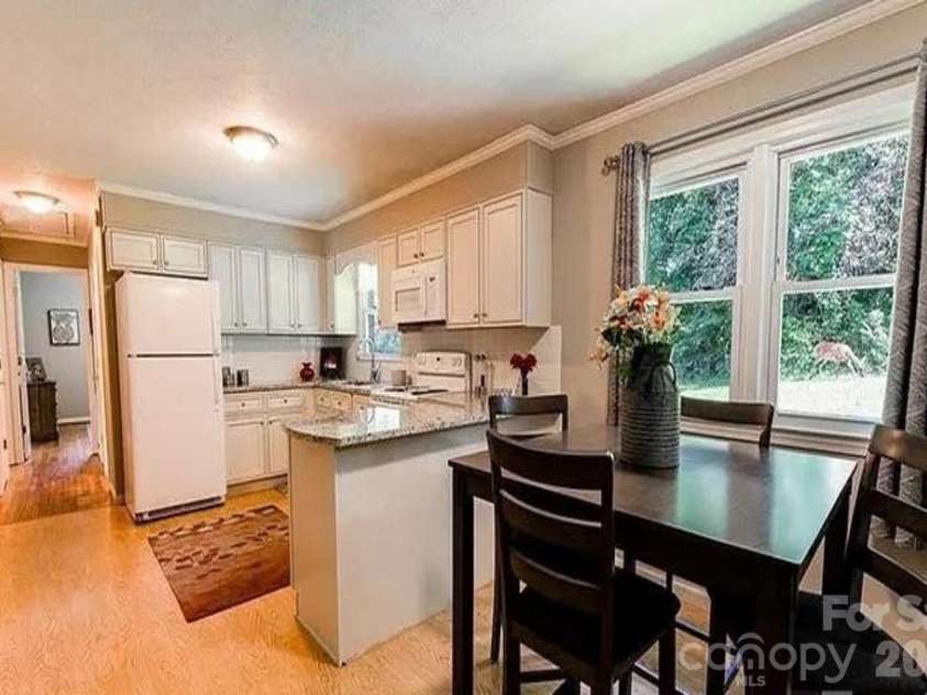 96 Rolling Hills Road, Mills River, NC 28759.  MLS# CAR4400685, YatesRealty ID 37923. 