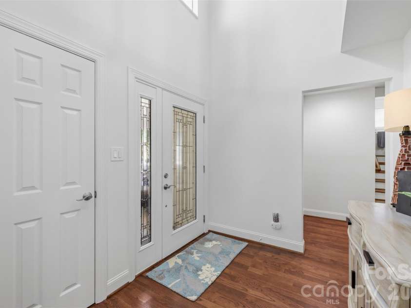 6219 Fair Valley Drive, Charlotte, NC 28226.  MLS# CAR4400591, YatesRealty ID 37924. 
