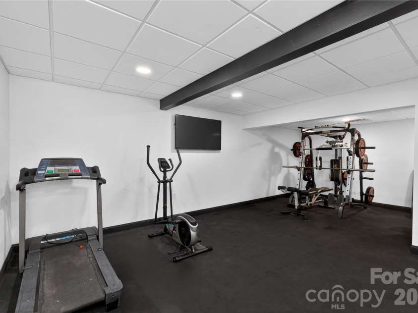 8512 Prince Valiant Drive, Marvin, NC 28173.  MLS# CAR4401281, YatesRealty ID 37925. Home Gym