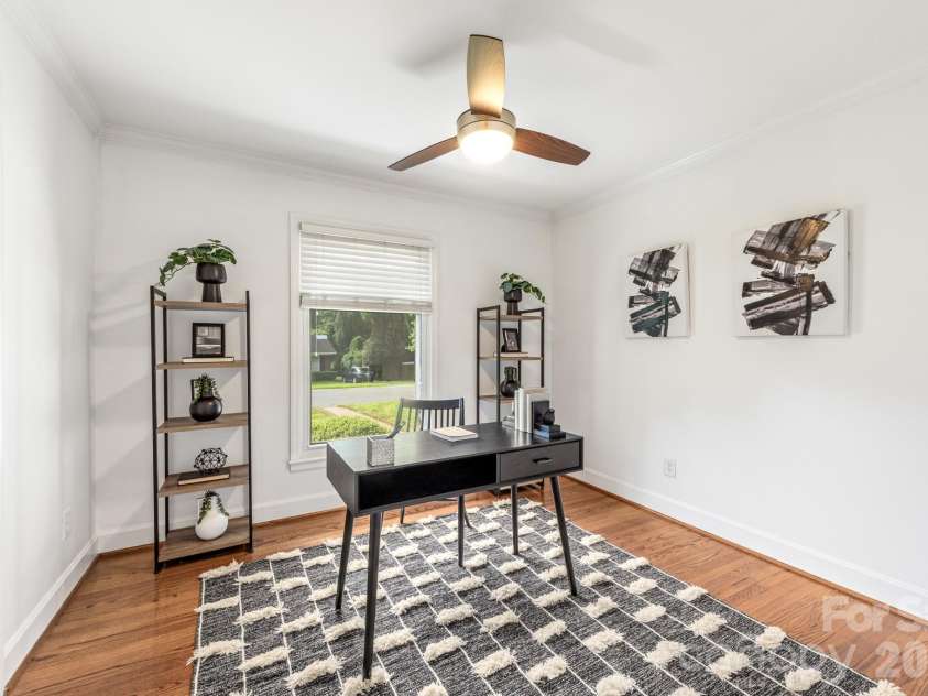 3600 Litchfield Road, Charlotte, NC 28211.  MLS# CAR4401318, YatesRealty ID 37926. 