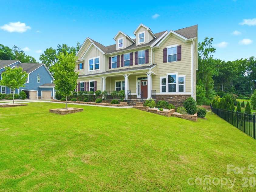 4383 Deerpark Court, Harrisburg, NC 28075.  MLS# CAR4401797, YatesRealty ID 37927. 