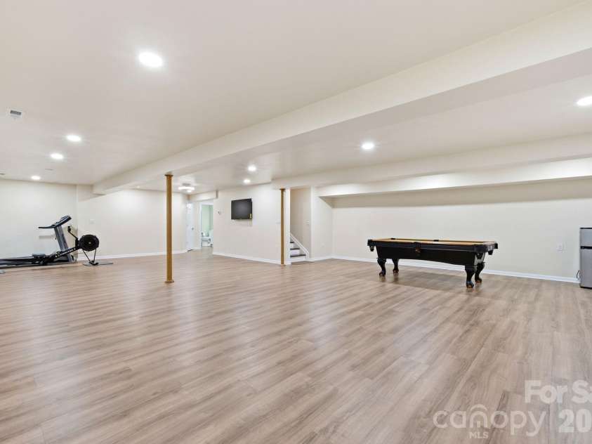 4383 Deerpark Court, Harrisburg, NC 28075.  MLS# CAR4401797, YatesRealty ID 37927. Basement