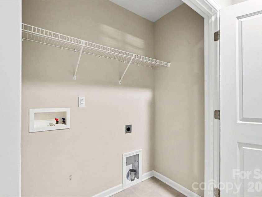 310 Kingsford Drive, Stanley, NC 28164.  MLS# CAR4400766, YatesRealty ID 37928. 