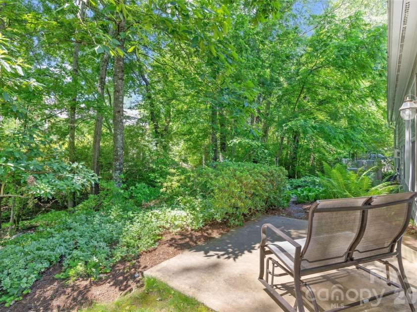 12036 Humboldt Drive, Charlotte, NC 28277.  MLS# CAR4400878, YatesRealty ID 37929. 