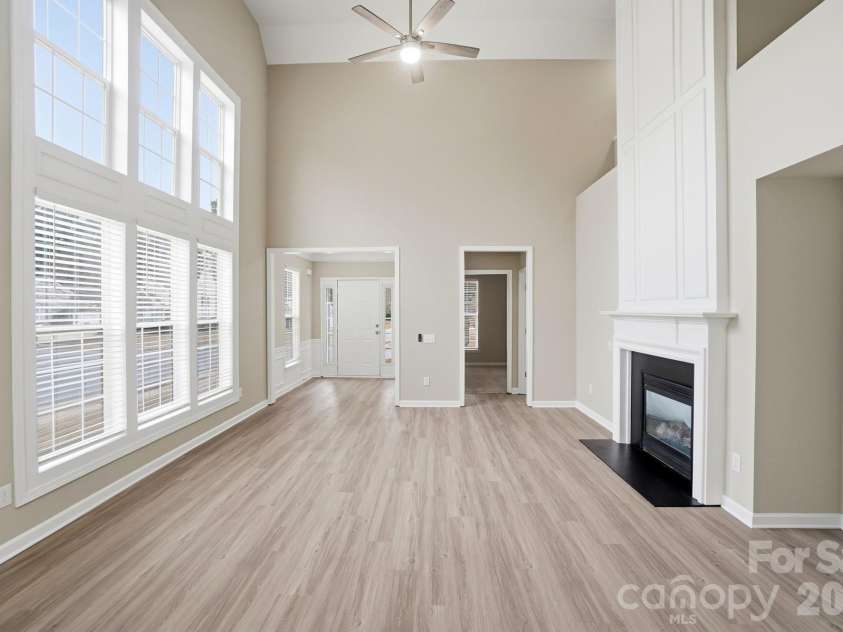 8835 Kestral Ridge Drive, Charlotte, NC 28269.  MLS# CAR4353164, YatesRealty ID 3793. 