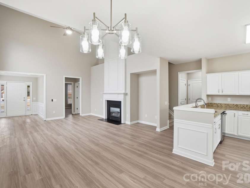 8835 Kestral Ridge Drive, Charlotte, NC 28269.  MLS# CAR4353164, YatesRealty ID 3793. 