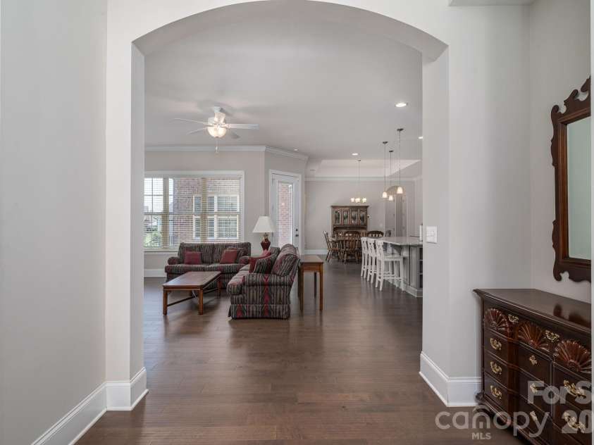5247 Courtyard Lane, Belmont, NC 28012.  MLS# CAR4404937, YatesRealty ID 37931. 