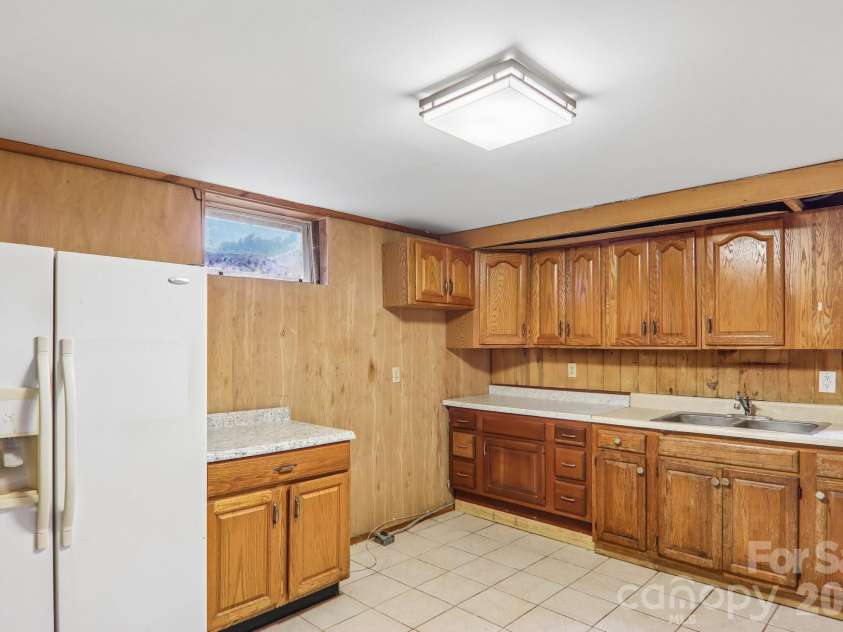 131 & 135 Boyd Avenue, Waynesville, NC 28786.  MLS# CAR4405344, YatesRealty ID 37934. 