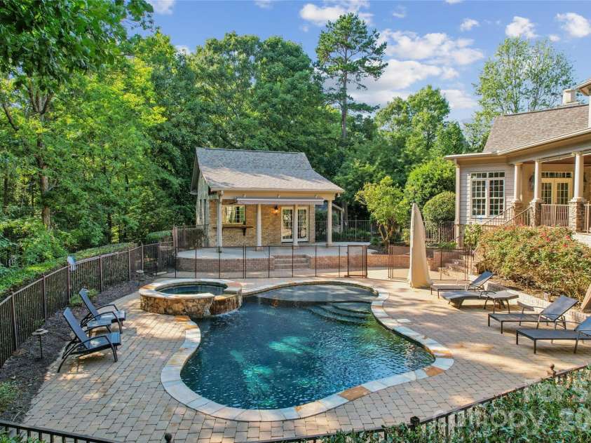 3637 Richwood Circle, Kannapolis, NC 28081.  MLS# CAR4397147, YatesRealty ID 37935. 