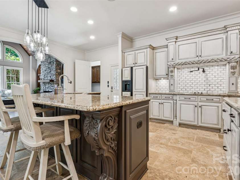 3637 Richwood Circle, Kannapolis, NC 28081.  MLS# CAR4397147, YatesRealty ID 37935. 