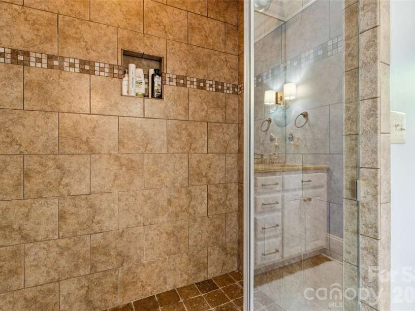 3637 Richwood Circle, Kannapolis, NC 28081.  MLS# CAR4397147, YatesRealty ID 37935. 